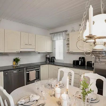 Woodland Snow House Hosted By Hygge Host * 罗瓦涅米